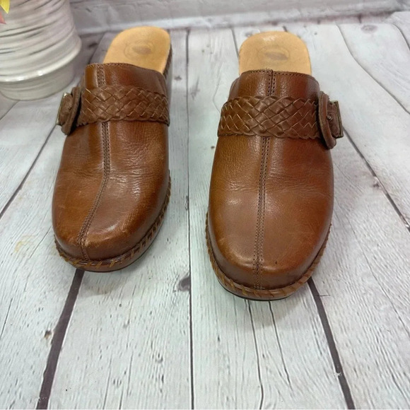 nurture Abiee brown leather mule clog slip-on shoes sz 9 - Picture 8 of 8